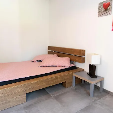 L'appartement Apartment